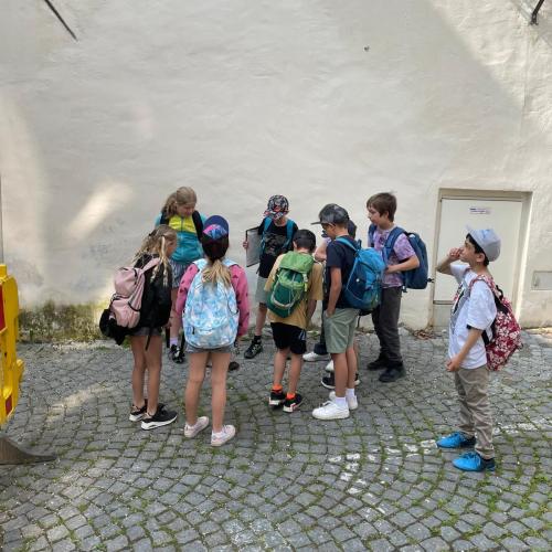 Halltag 3b