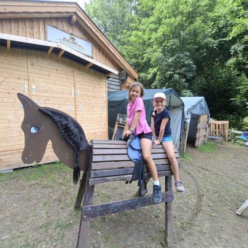 Zu Besuch am Nesseltalhof